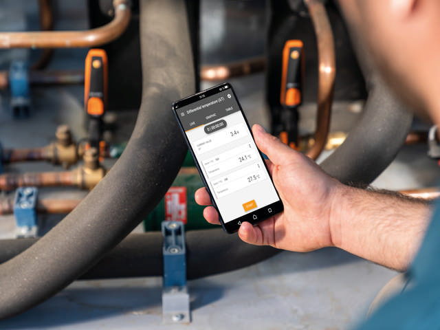 TESTO 552i App-controlled wireless vacuum sensor