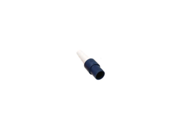 Connection for rigid and flexible pipes